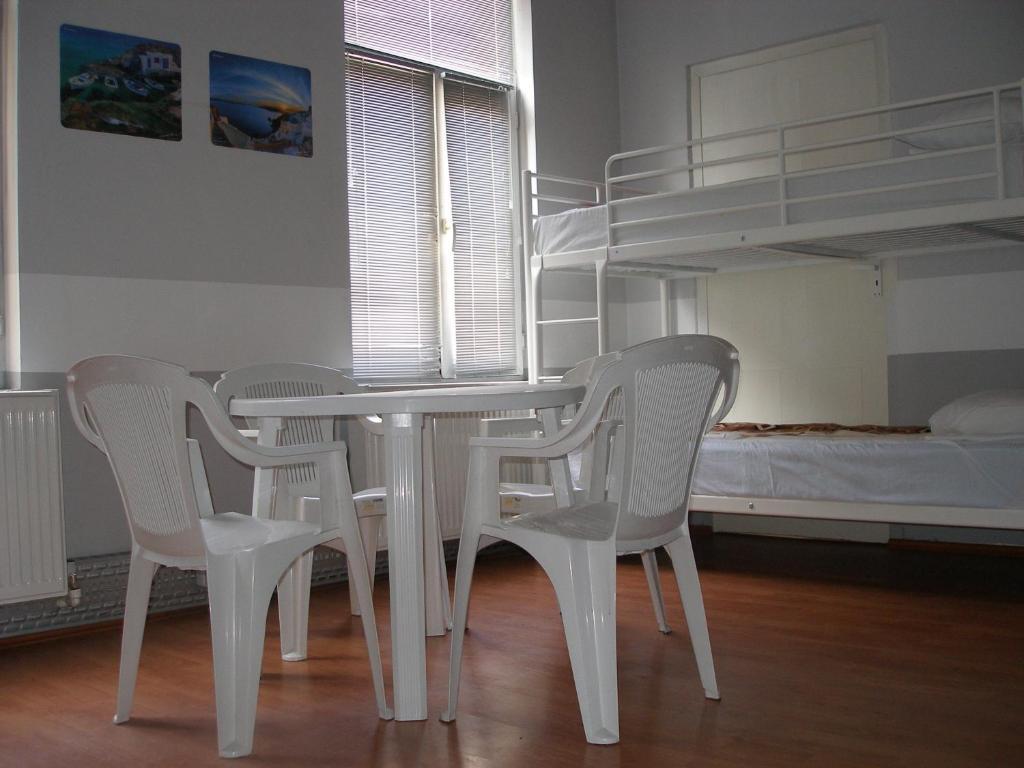 Kretan Hostel ブカレスト 部屋 写真